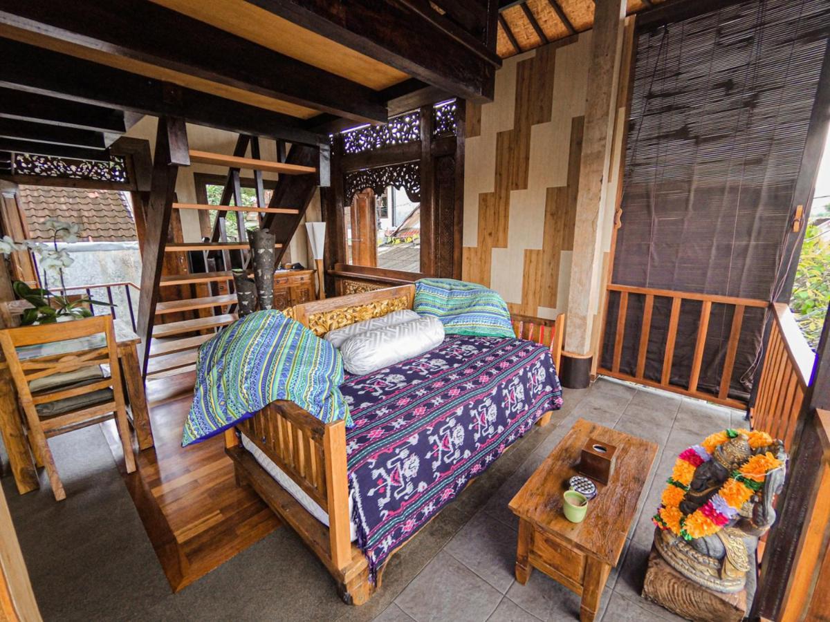 Jingga 111 Hotel Jimbaran Buitenkant foto